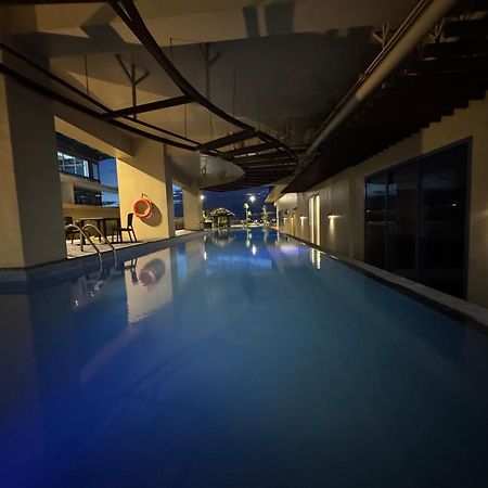 Grand Riviera Suites Manila Exteriér fotografie