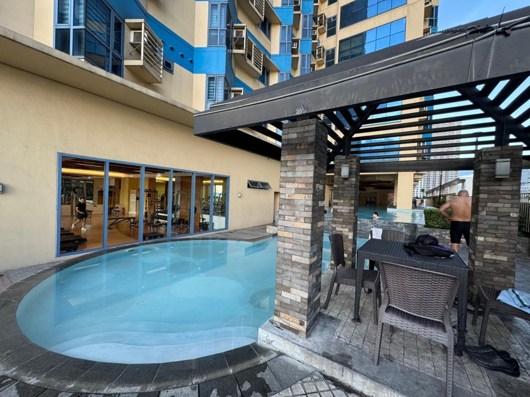 Grand Riviera Suites Manila Exteriér fotografie